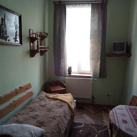 Готель Центральний Brody Exterior foto